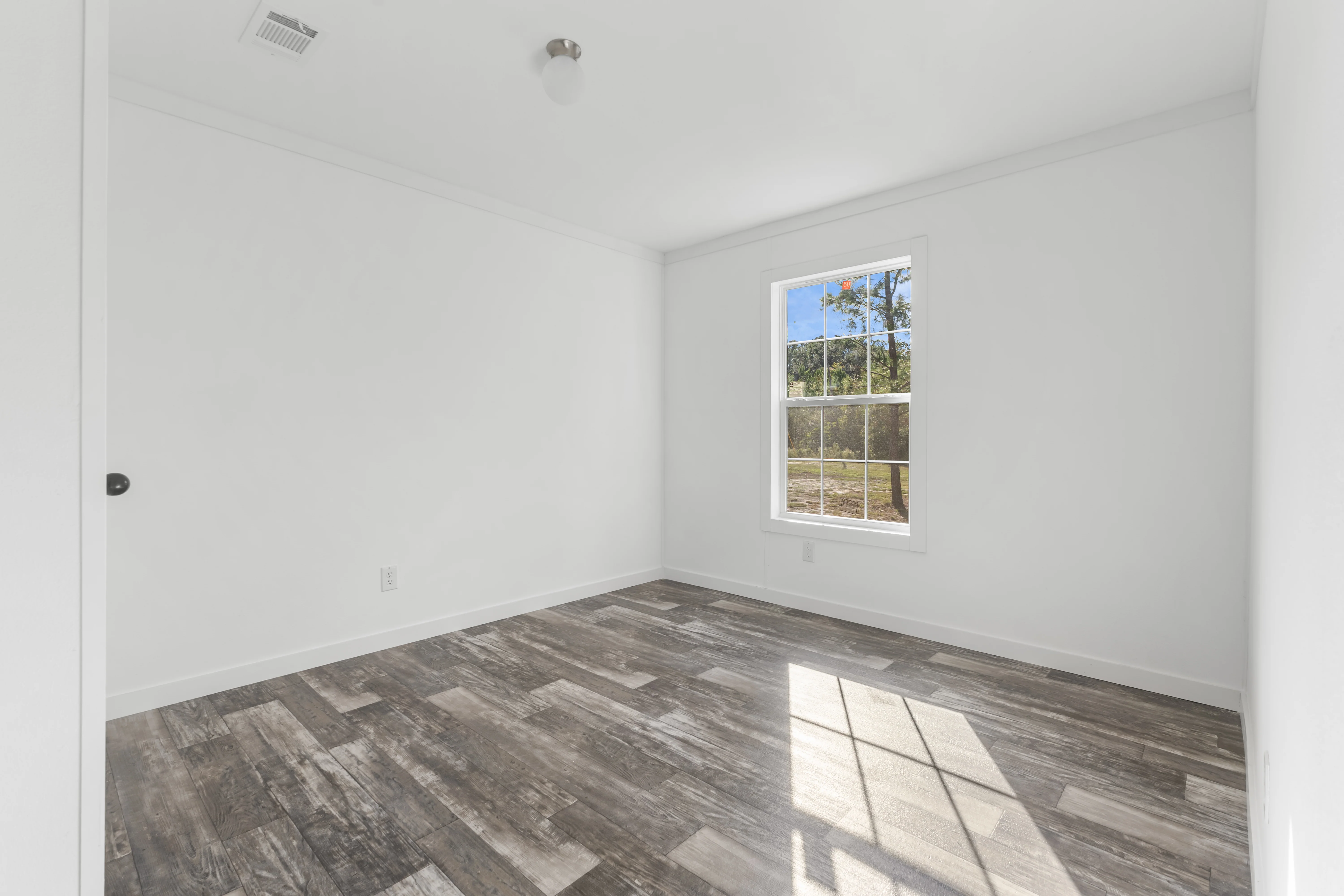 Lake Manor LM2868H42P01 - Image 12