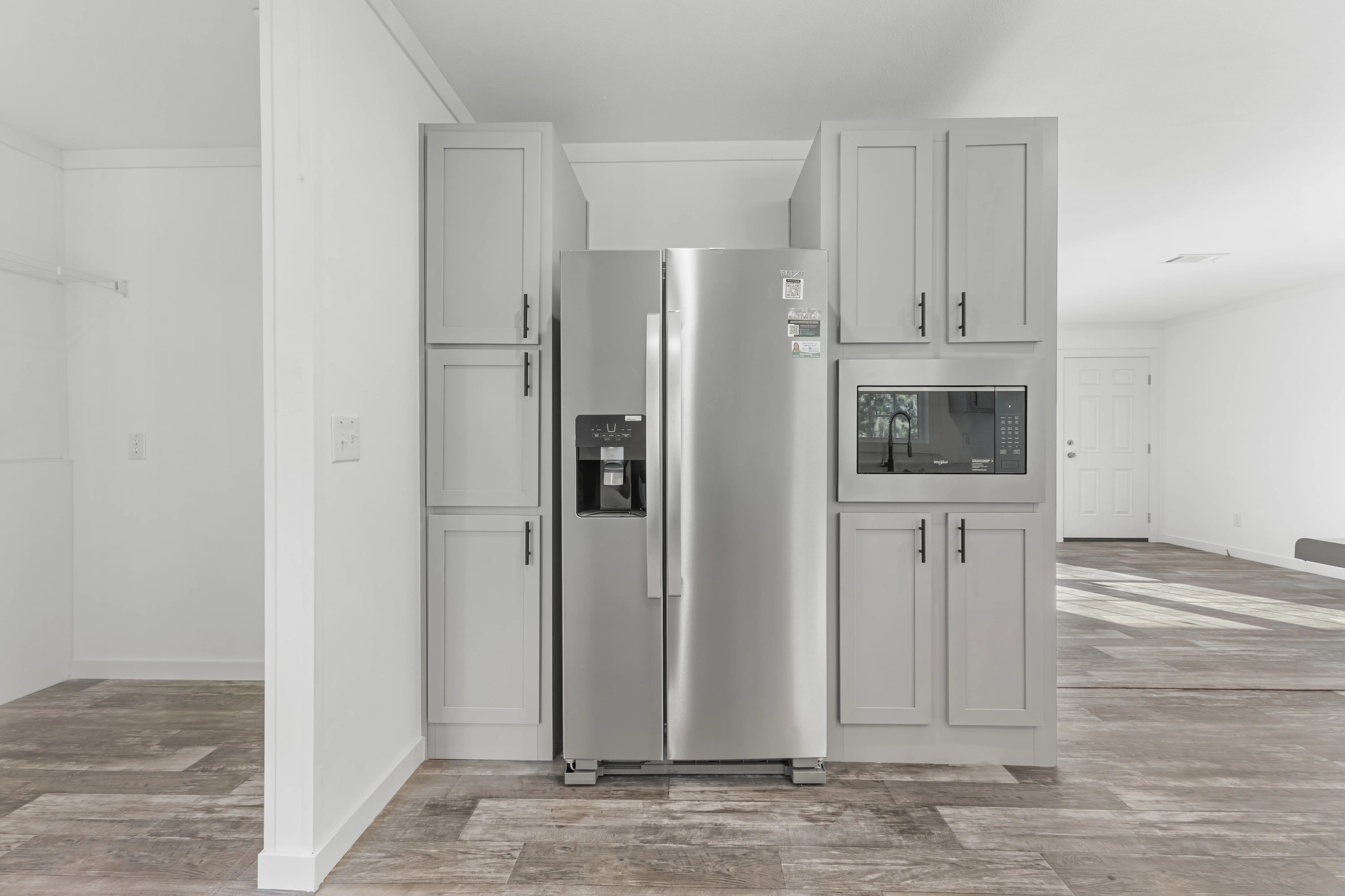 Lake Manor LM2868H42P01 - Image 9