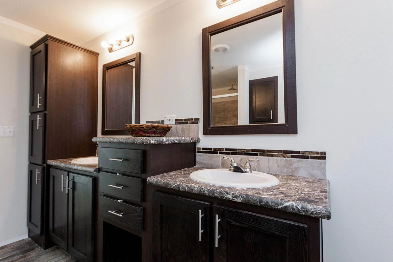 Pine Manor PM0764D - Image 23