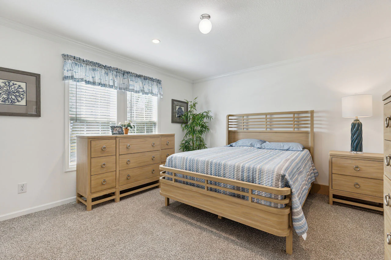 Pine Manor PM4523A - Image 15