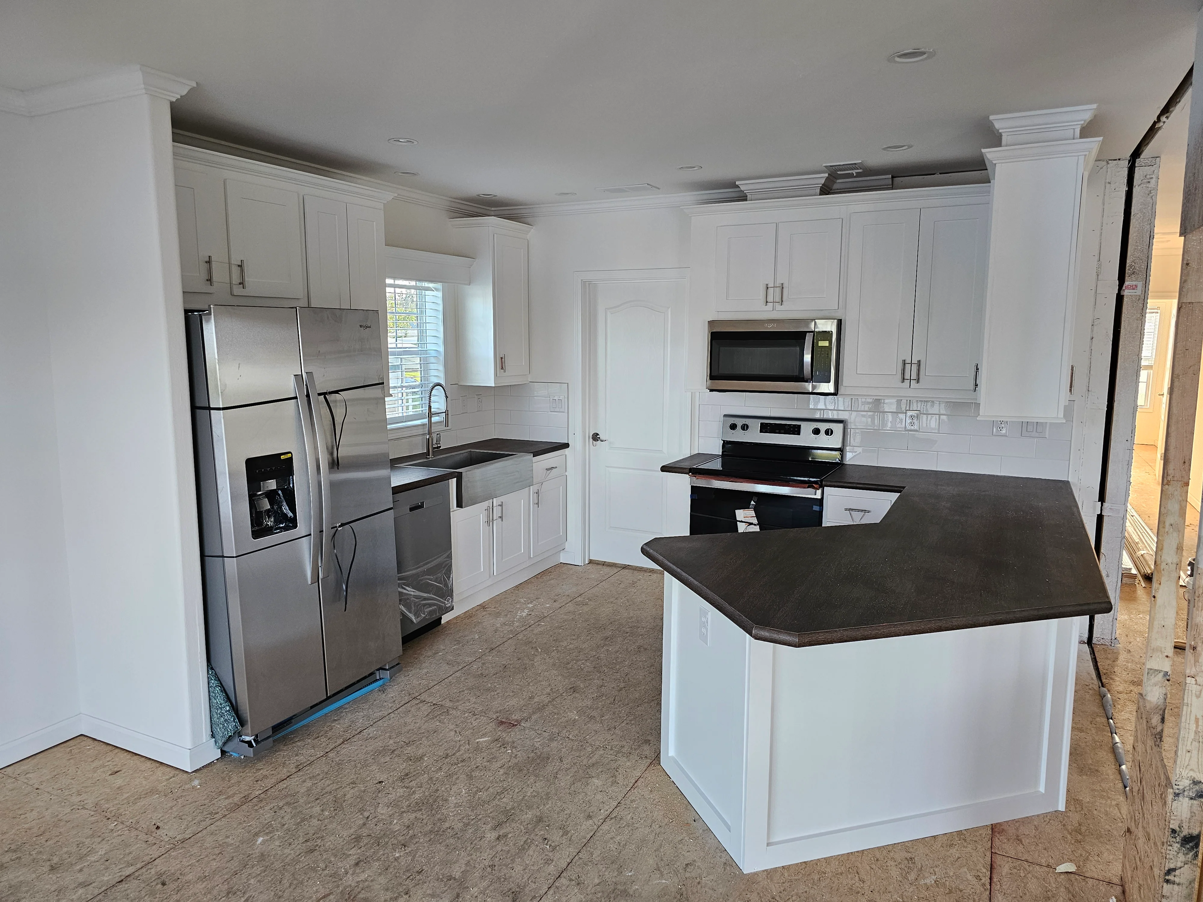 Silver Springs LE 5001-A-Stilt - Image 7