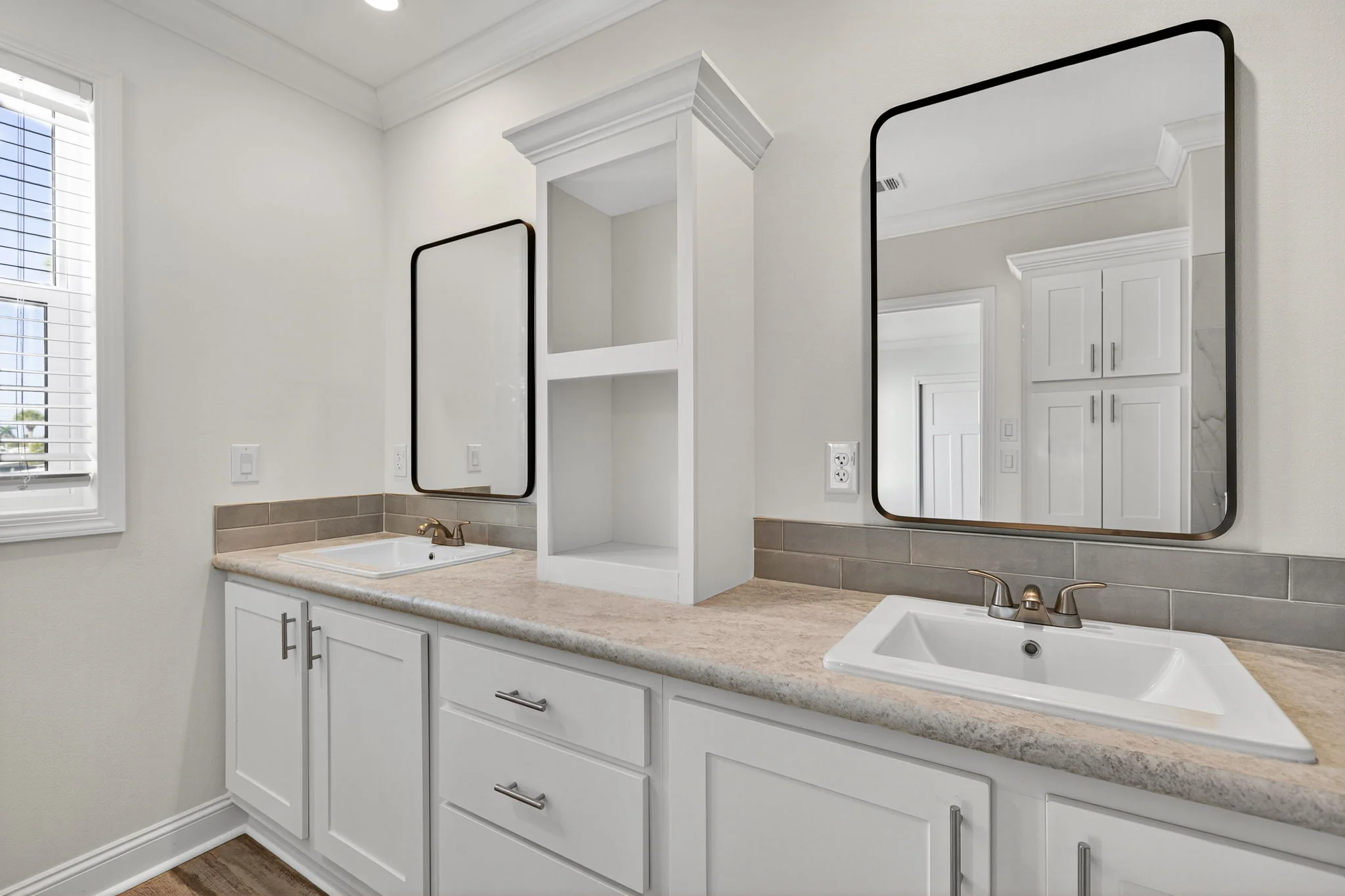 Silver Springs LE 5027-A - 3B - Image 19